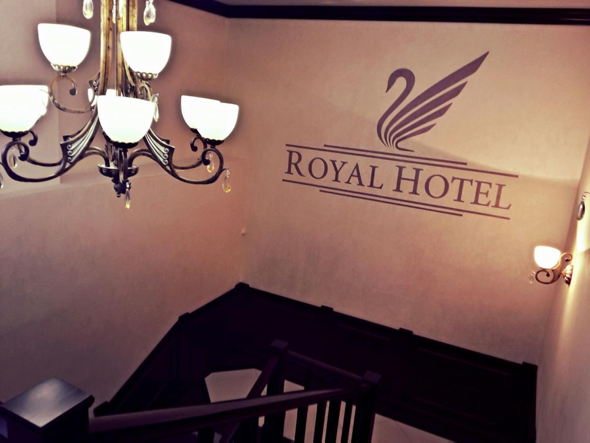 Royal Hotel Nowokusnezk Exterior foto