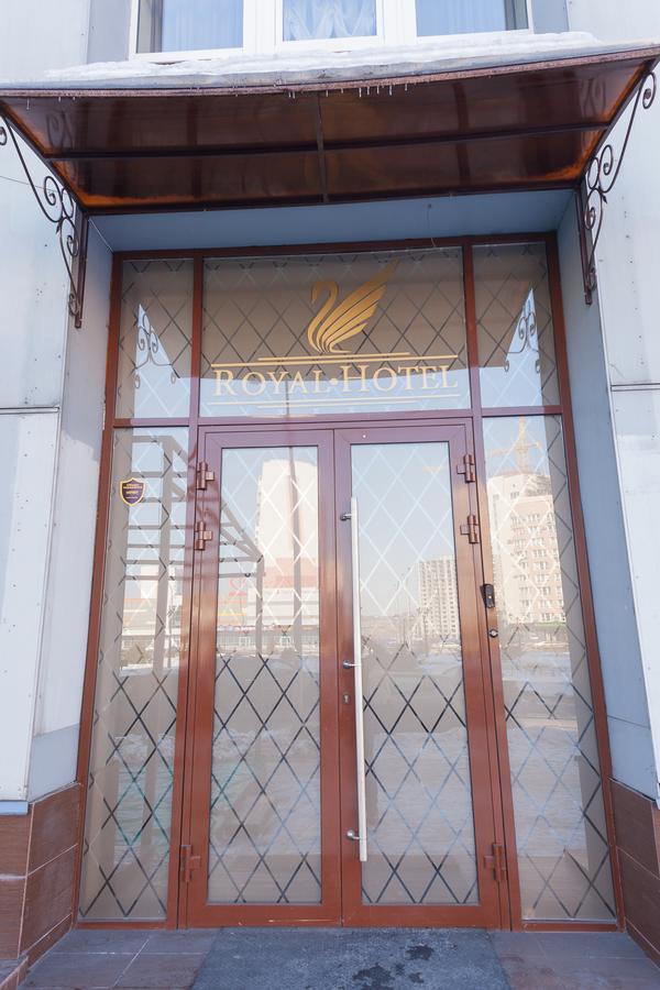 Royal Hotel Nowokusnezk Exterior foto